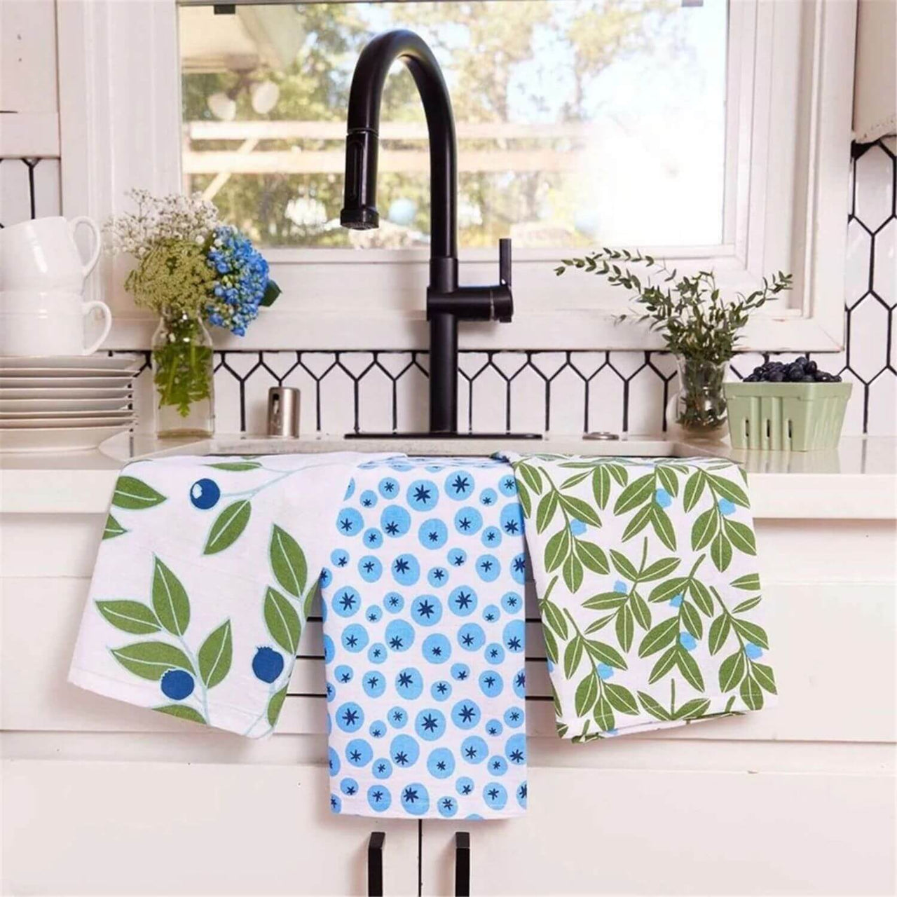 Blueberry Medley Cotton Kitchen Towels, Set of 3