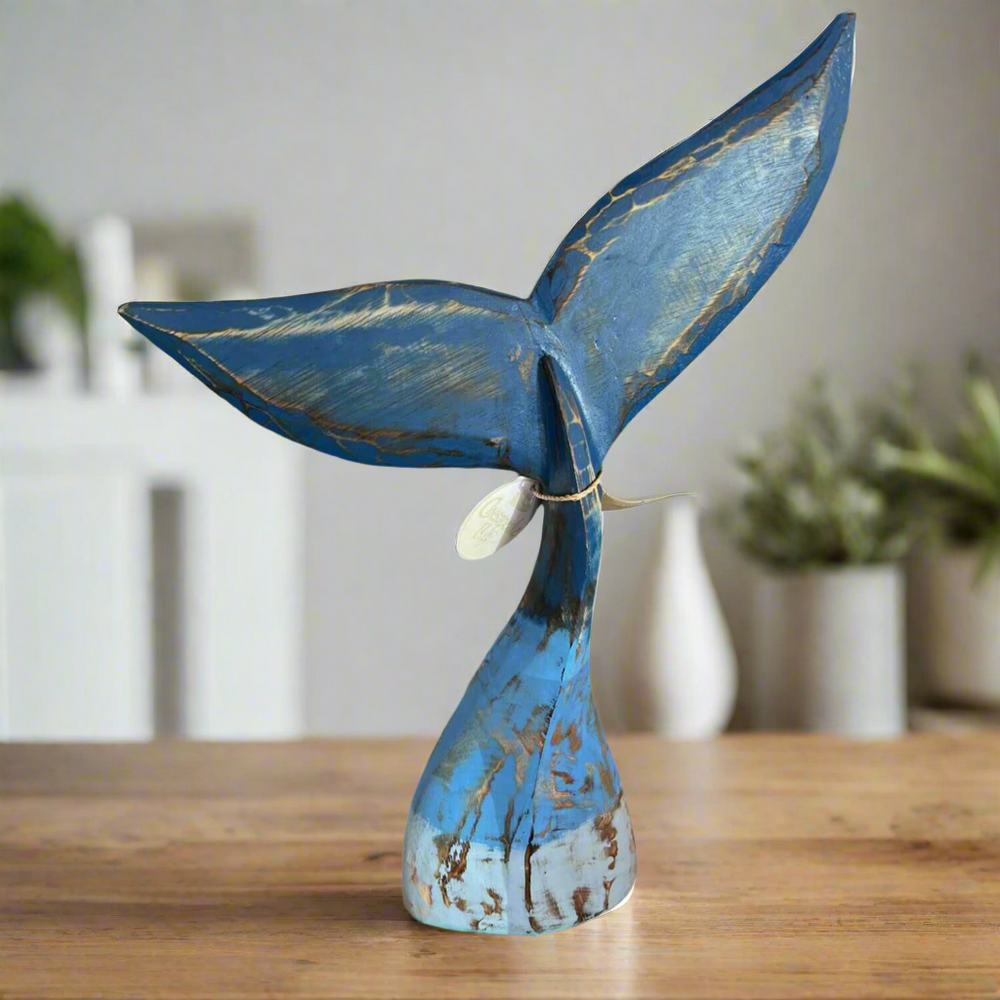 15" Whale Tail Blue