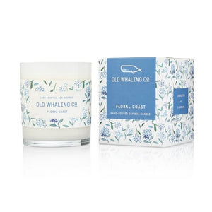 Luxurious floral candle perfect for relaxation and coastal-inspired interiors.
