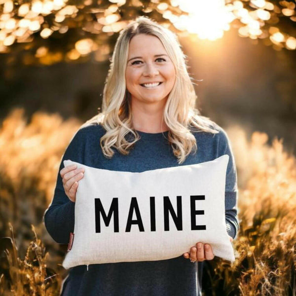 Maine Throw Pillow