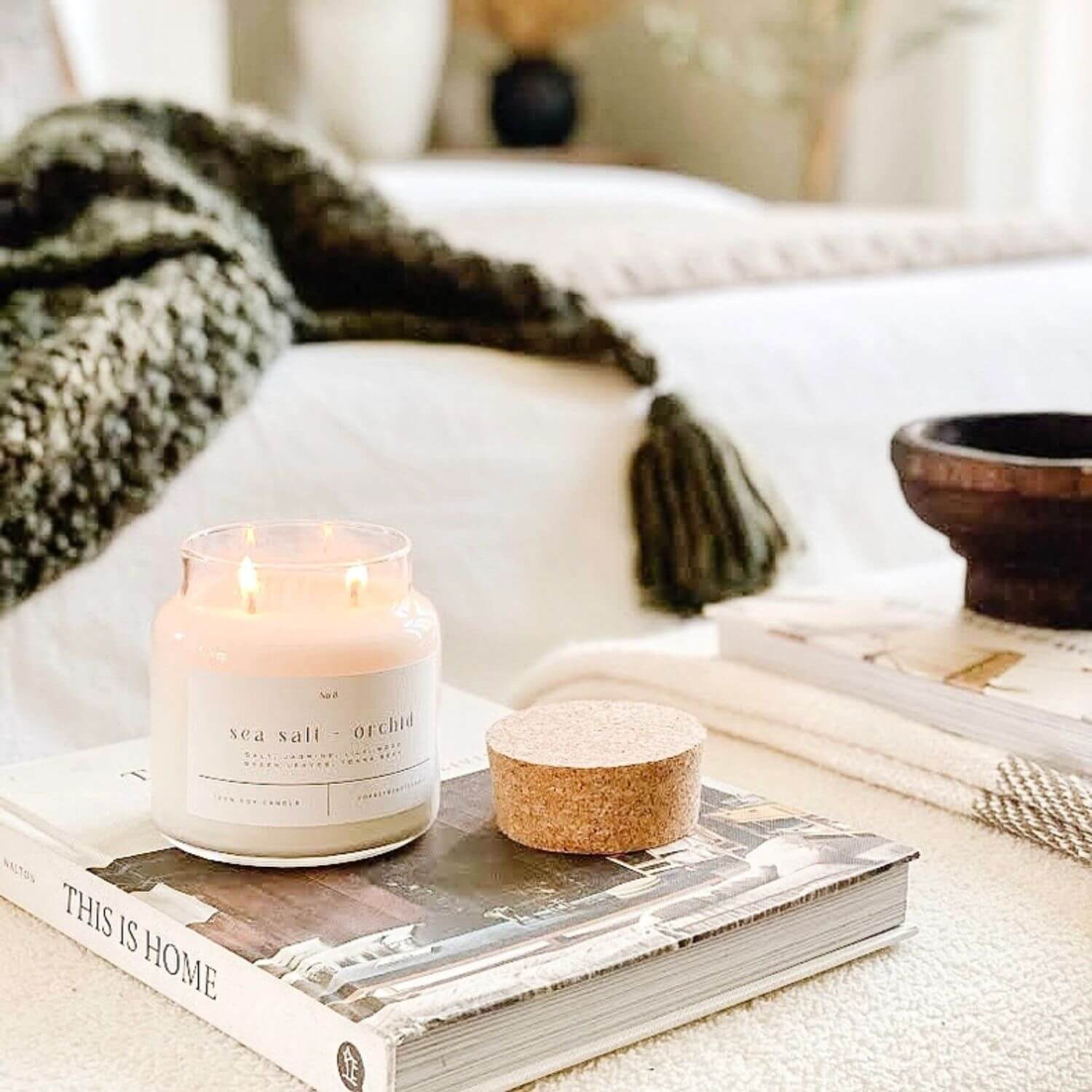 Sea Salt + Orchid Glass Candle - Thumbnail 5