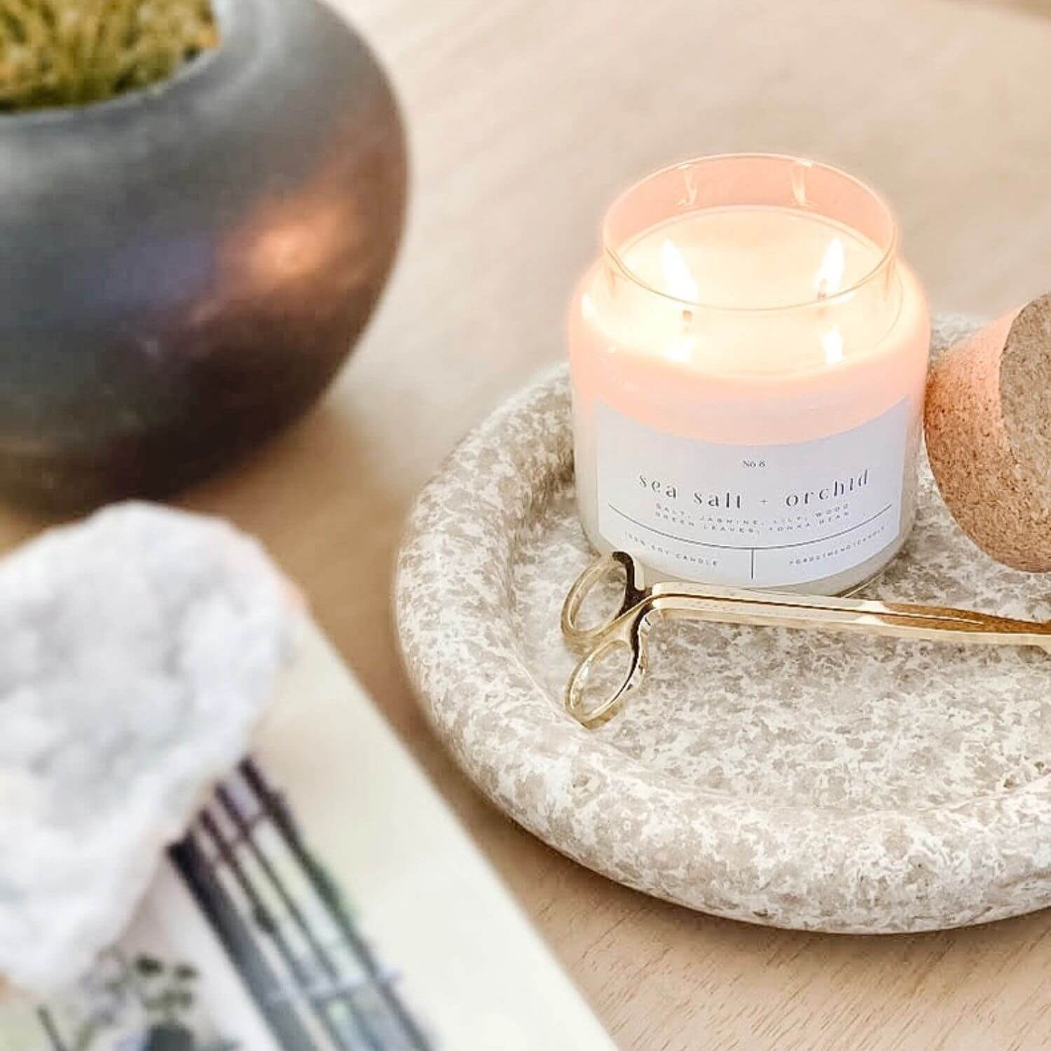Sea Salt + Orchid Glass Candle - Thumbnail 4